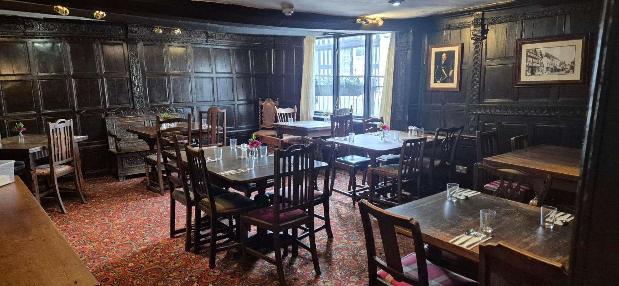 The Talbot Hotel 레드베리 외부 사진