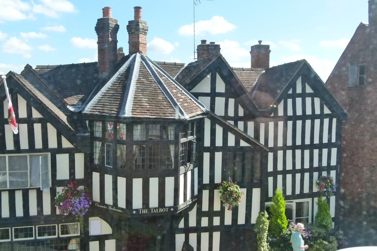 The Talbot Hotel 레드베리 외부 사진